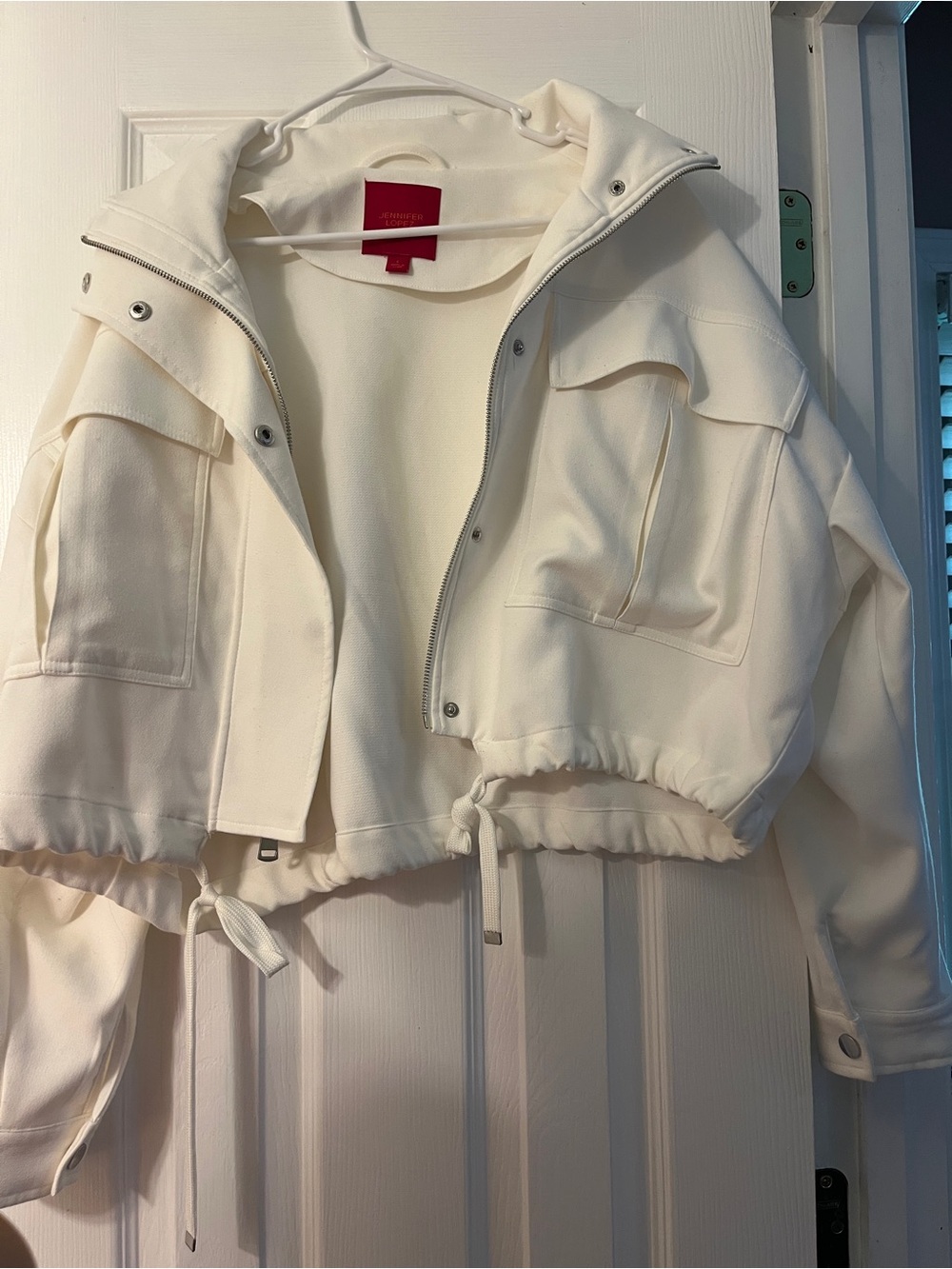 Jennifer Lopez White Cropped Hooded Jacket with Silver Zipper - Picture 2 of 6